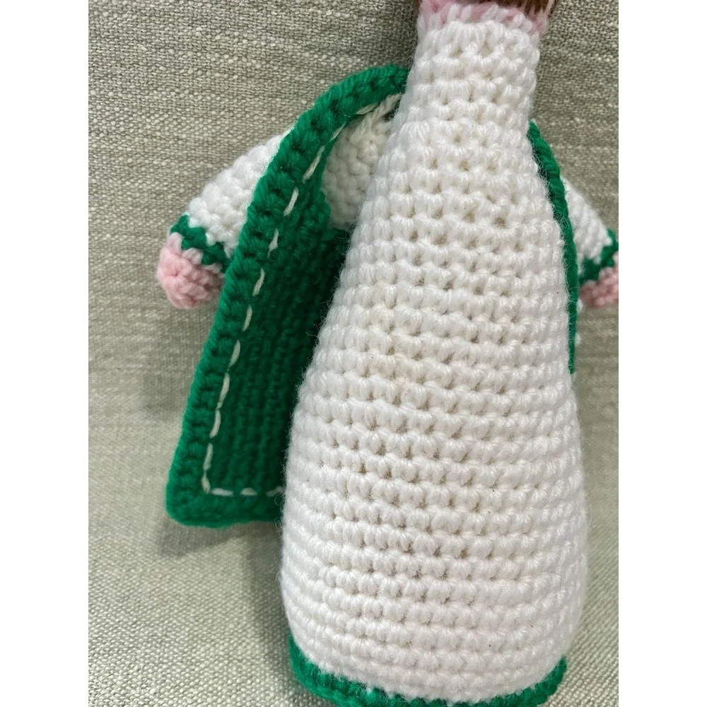 Hand Knitted Crochet Holy Family Christmas Joseph Virgin Mary Baby Jesus Manger